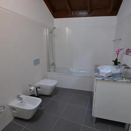 Casas De Porto Bom Ponte da Barca