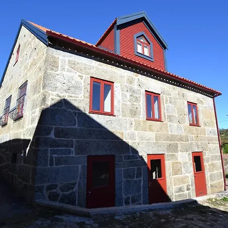 Casas De Porto Bom Ponte da Barca